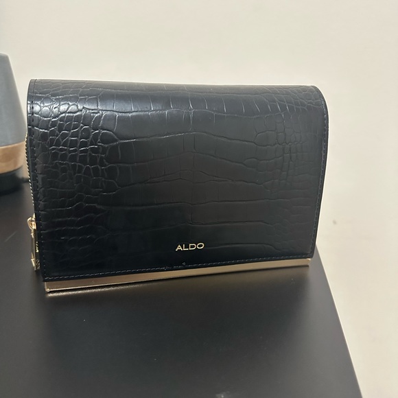 Aldo Leather Party CrossBody Bag! - Picture 1 of 1